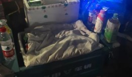 网红爆料地摊视频,街头巷尾热闹非凡