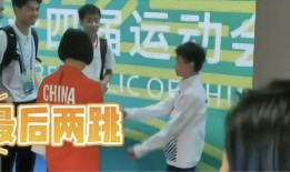队友爆料全红婵趣事视频,萌态百出，笑料连连