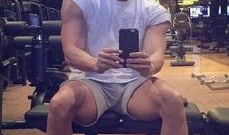 小鲜肉爆料大叔视频,一场跨越年龄的激情碰撞