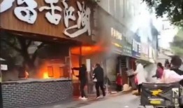兰州饭店爆料视频曝光,揭秘后厨卫生真相