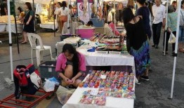 女子爆料摆摊视频大全,真实生活背后的辛酸与感动